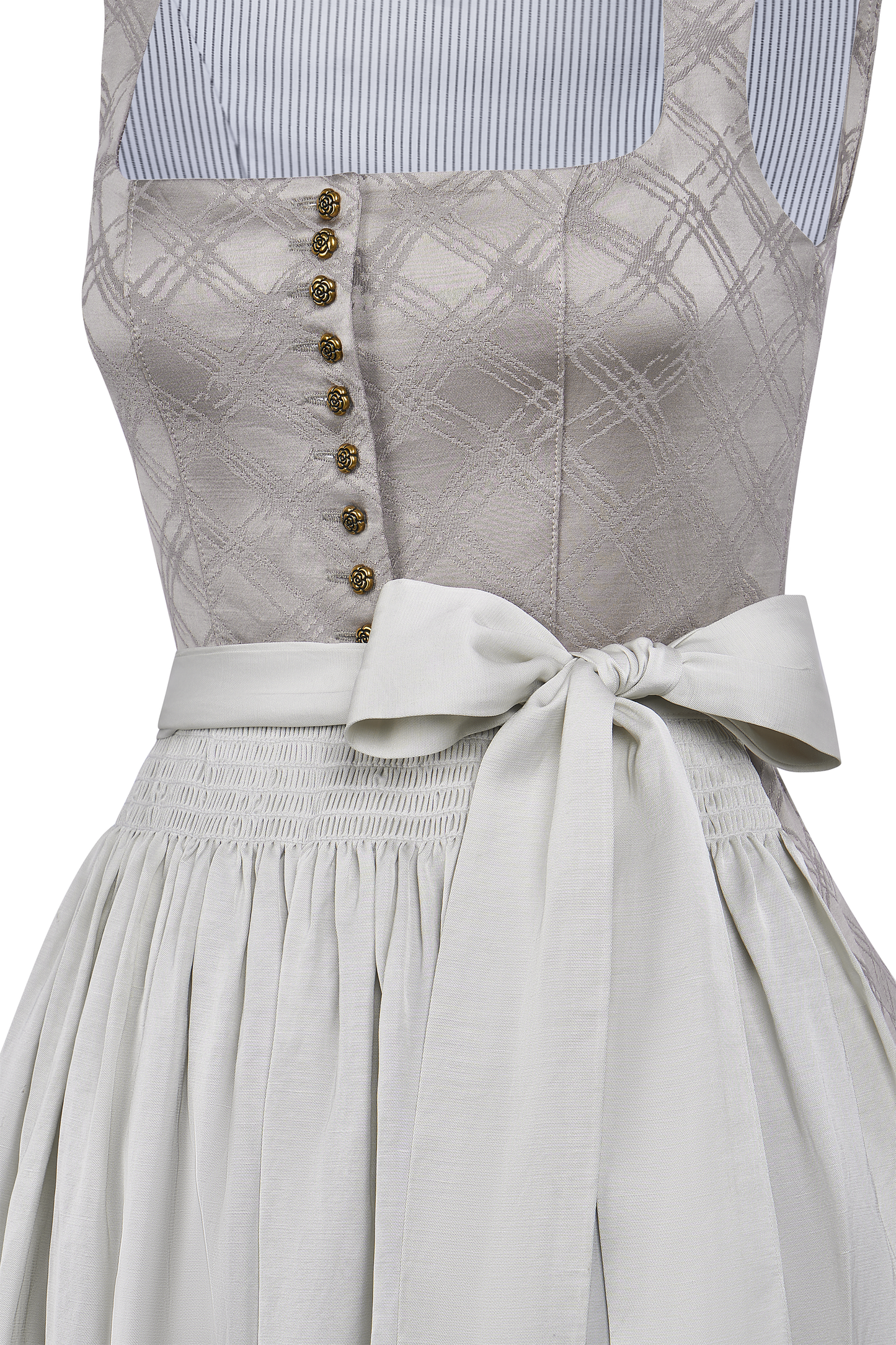 Dirndl Rosalie Silber – strukturierter Optik in Grau
