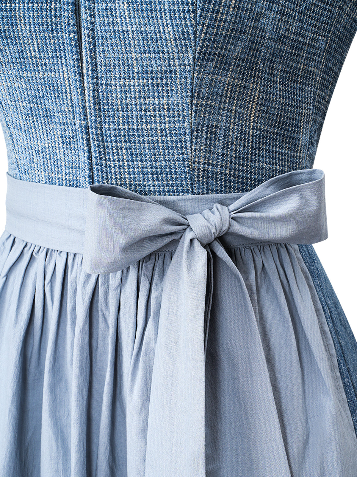 Damen Dirndl Caroline Hellblau mit Frontreißverschluss – Blau