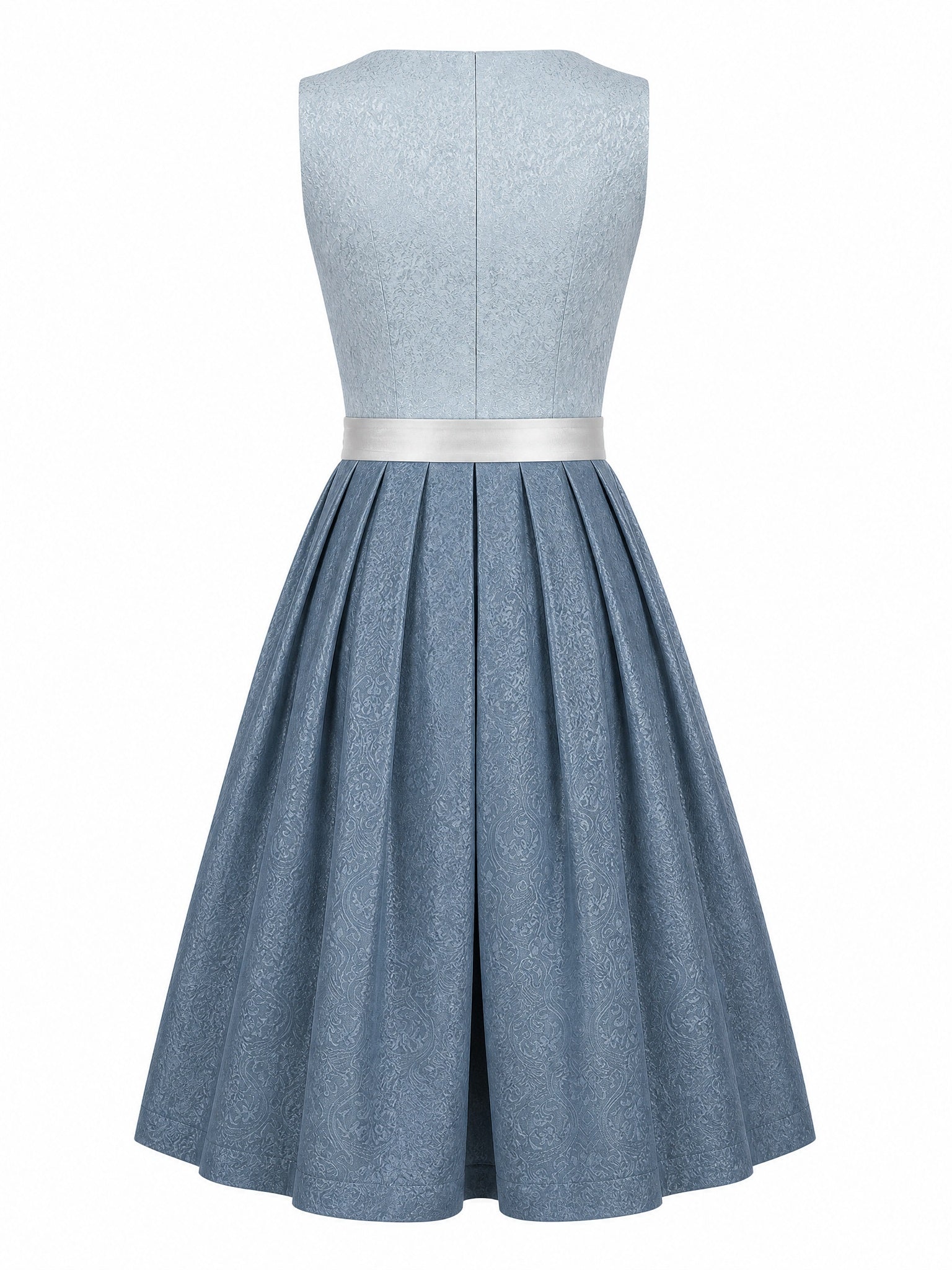 Dirndl Luisa in Puderblau mit Silber Schürze - Rückansicht